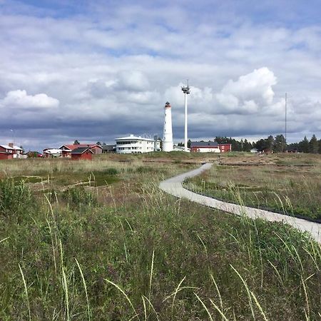 Luotsihotelli - Arctic Lighthouse Hotel Hailuoto Esterno foto
